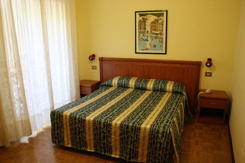 Hotel Bertusi Porretta Terme Buitenkant foto
