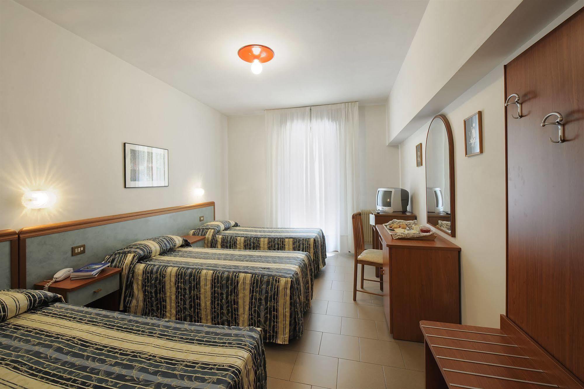 Hotel Bertusi Porretta Terme Buitenkant foto