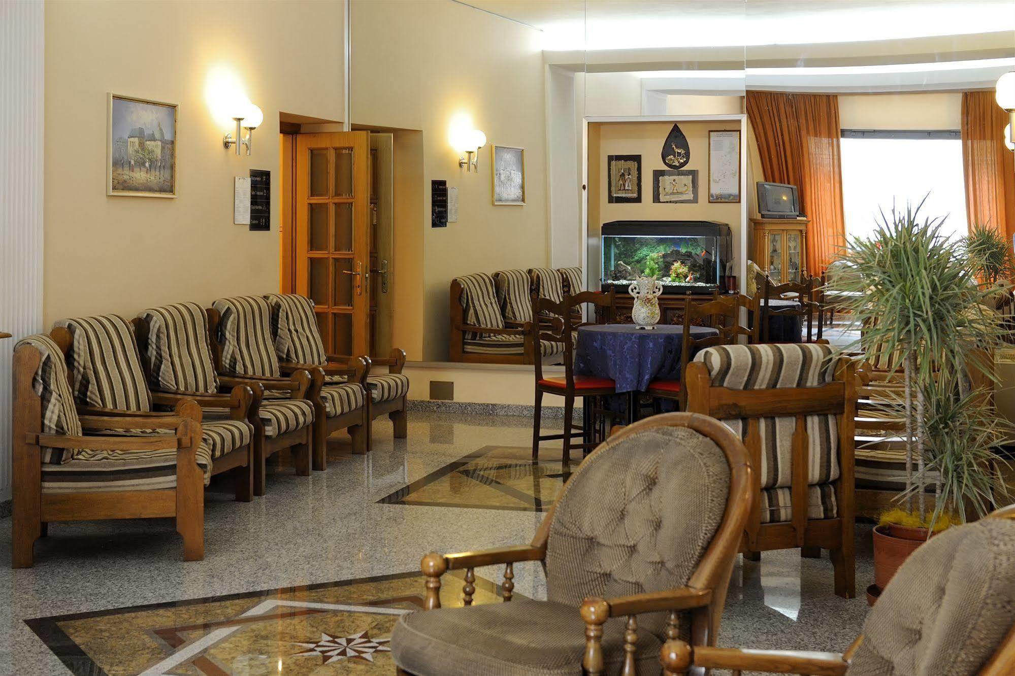 Hotel Bertusi Porretta Terme Buitenkant foto